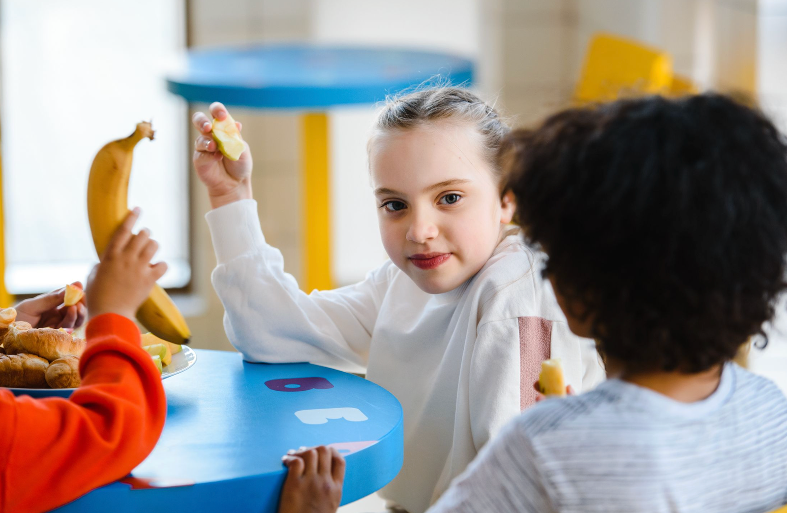 food selectivity autism, picky eating autism strategies, aba feeding therapy, autism food aversion help, expanding food choices autism, mealtime strategies for autism, feeding therapy for autism toddlers