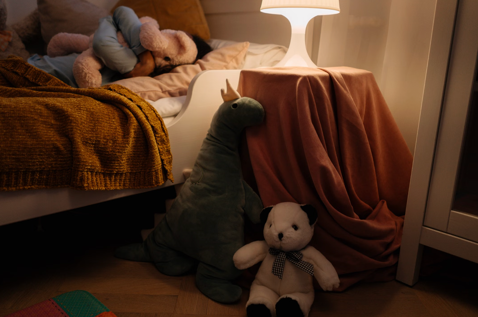 autism and sleep, autism sleep problems, autism bedtime routine, child with autism won't sleep, autism insomnia, sleep strategies for autism, autism sleep regression, melatonin for autism sleep, autism night waking, sensory-friendly bedroom, sleep hygiene autism, autism sleep training