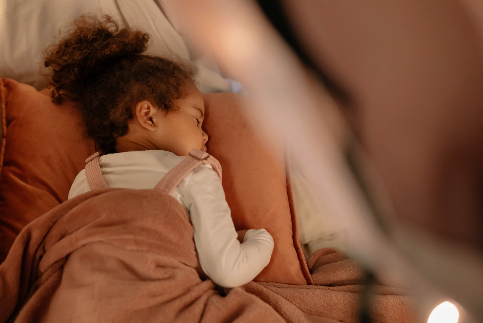 autism and sleep, autism sleep problems, autism bedtime routine, child with autism won't sleep, autism insomnia, sleep strategies for autism, autism sleep regression, melatonin for autism sleep, autism night waking, sensory-friendly bedroom, sleep hygiene autism, autism sleep training